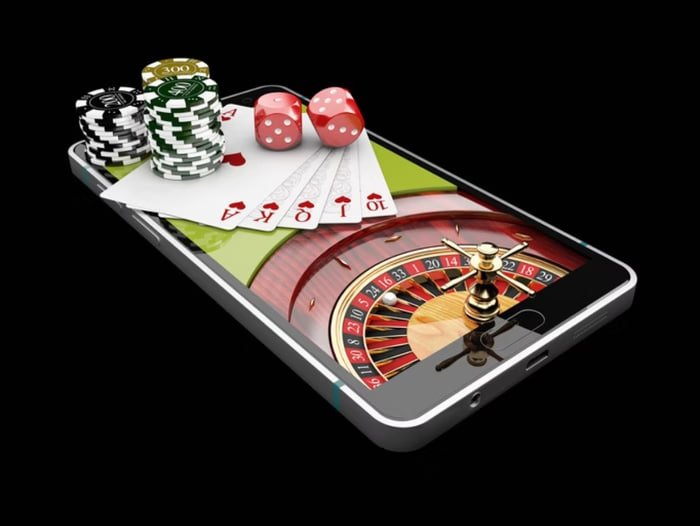 Studio live dealer Adventures Beyond Wonderland menampilkan meja permainan profesional dengan dealer berpengalaman di kokody88